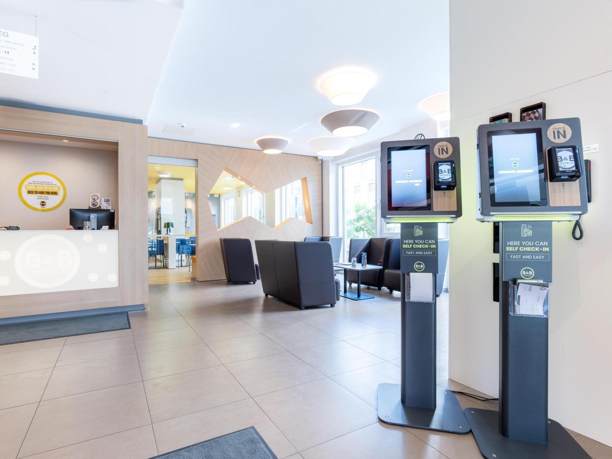 B&B Hotel Stuttgart-Zuffenhausen Екстер'єр фото
