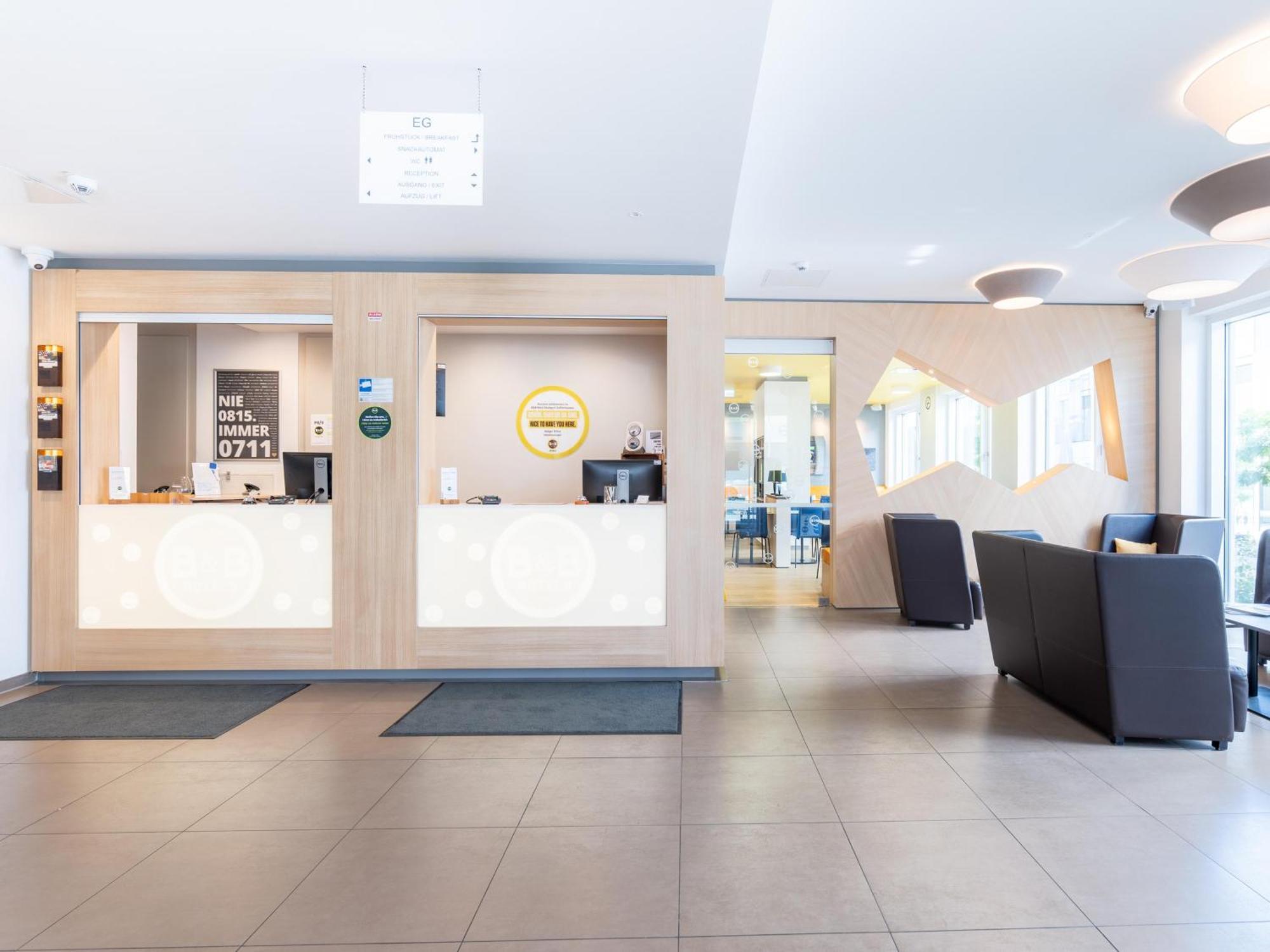 B&B Hotel Stuttgart-Zuffenhausen Екстер'єр фото